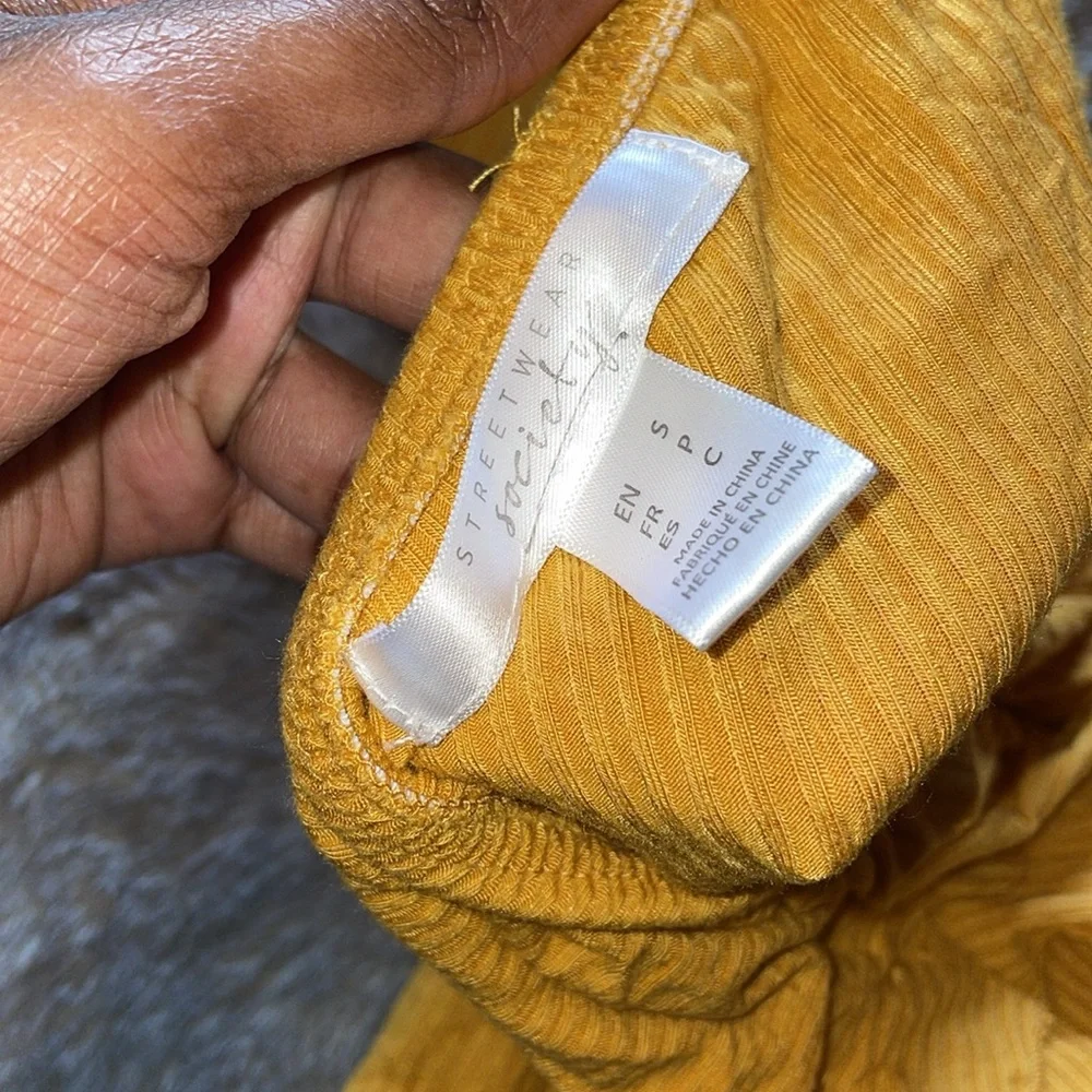 Yellow Off-Shoulder Ruffle Top ☀️ - Picture 3 of 3